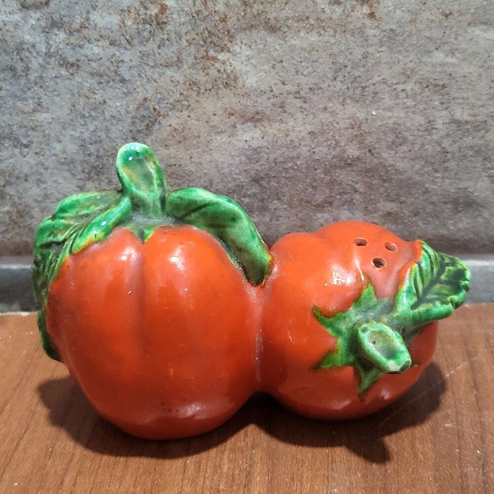 Vintage One Piece Tomato Salt and Pepper Shakers Japan